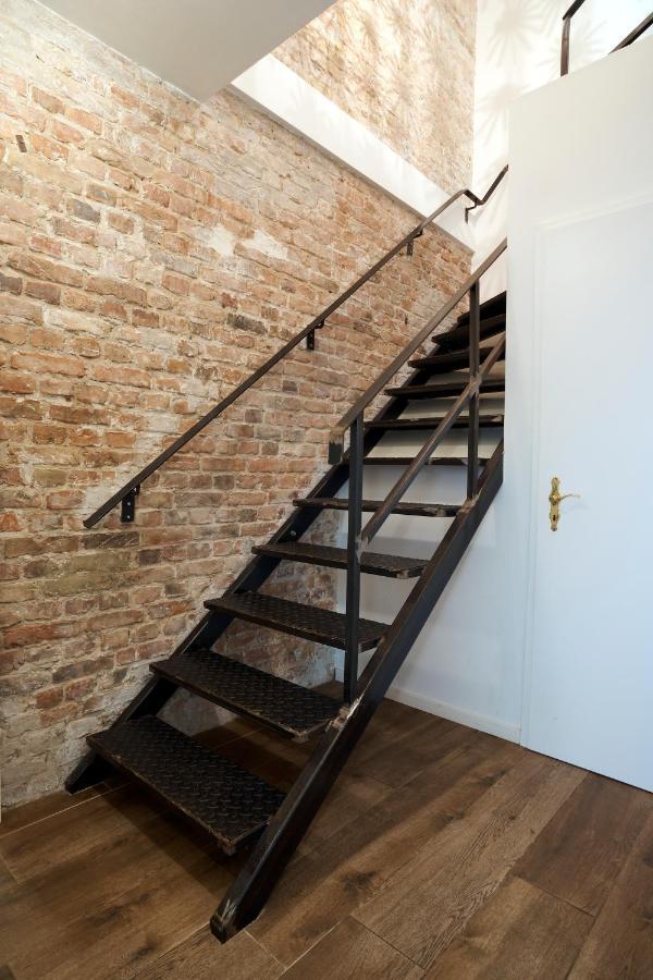 Apartamento Beautiful And Cozy Remise For Up To 6 Guests Berlín Exterior foto